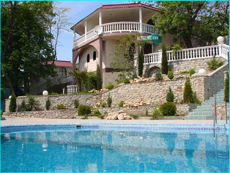 В Крыму квартиру, домик, для отдыха на лето 2011 года снять жилье: дом,..